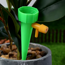 Irrigador Automático Acoplável de Garrafa Pet para Plantas