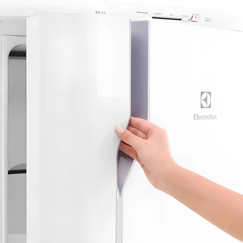 Geladeira Electrolux Cycle Defrost 240L Degelo Prático Uma Porta  RE31