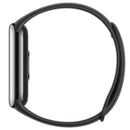 Smartwatch com pulseira preta e tela retangular.